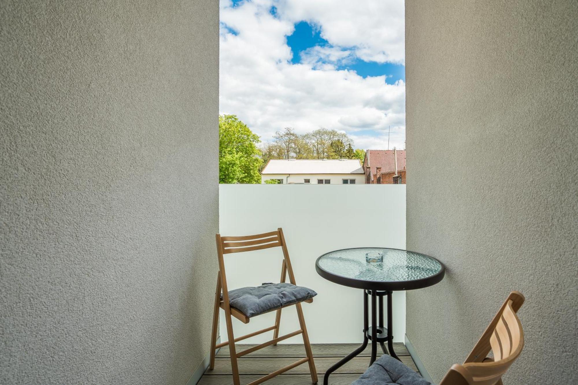 Ferienwohnung Perla Hradce 103 Hradec Králové Exterior foto